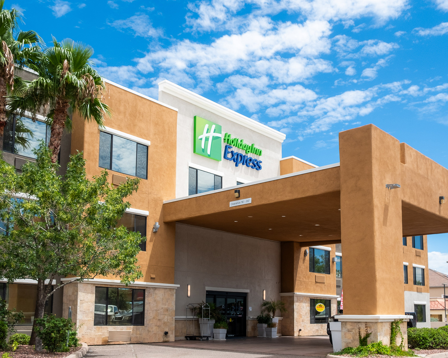 Holiday Inn Express – Nogales